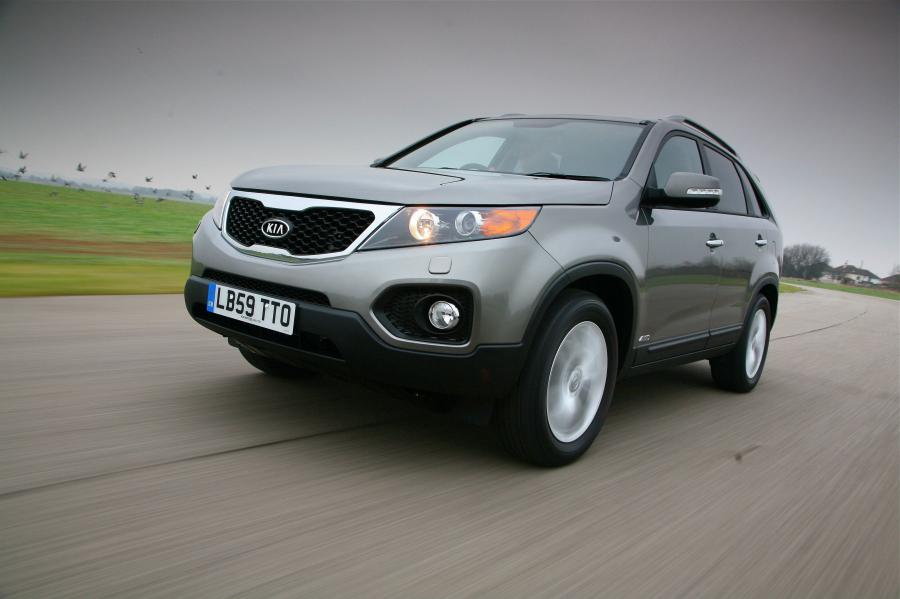  Kia Sorento 2010 года  (фото 22 из 238)